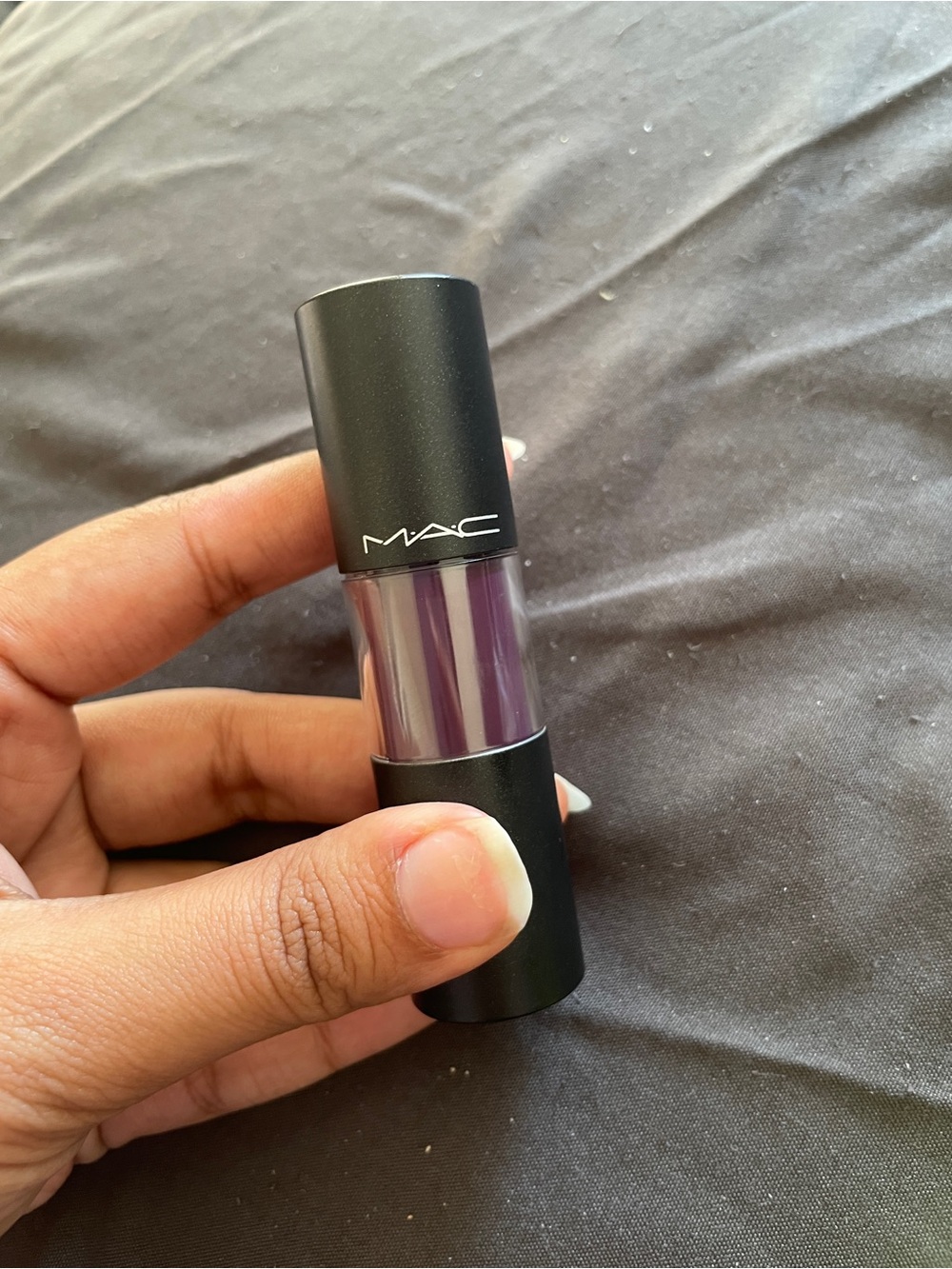 MAC Cosmetics Versicolour Lip Stain in Perpetual Holiday (Dark Purple) (BNWOT)